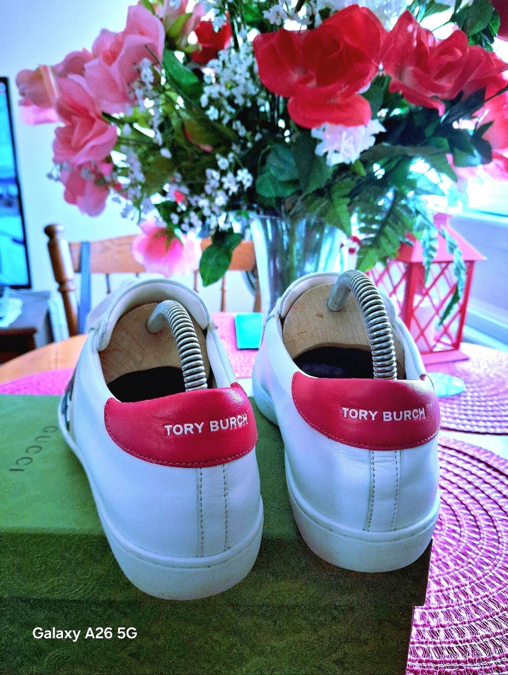 Tory Burch Color Block Signature T-Logo Leather Sneaker Shoes Size 9 - Picture 8 of 11
